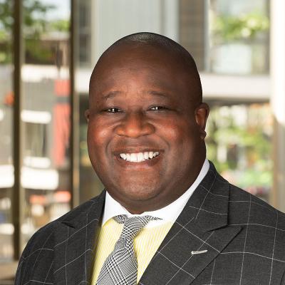 Christopher Donald headshot